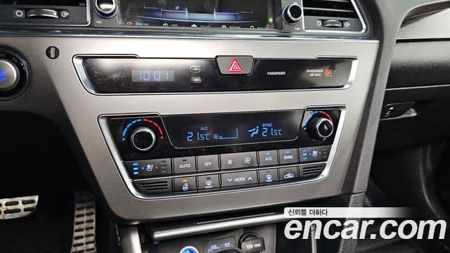 Hyundai LF Sonata Special, 2016 18