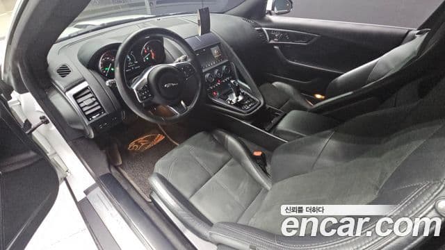 Jaguar F-TYPE X152, 2020 7