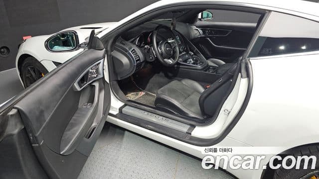 Jaguar F-TYPE X152, 2020 10