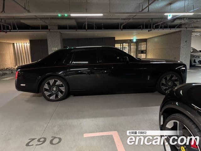 Rolls-Royce 팬텀, 2021 3