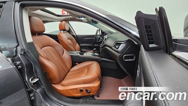 Maserati 기블리 3세대, 2015 10