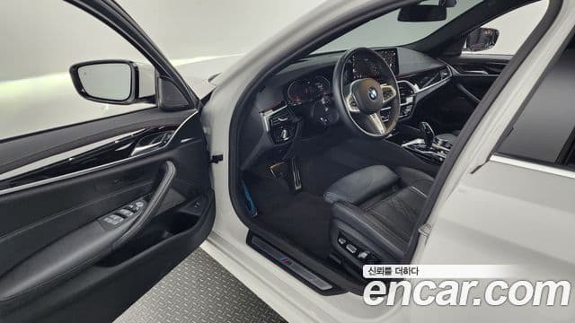 BMW 5시리즈 (G30) 530i M Sport, 2023 10
