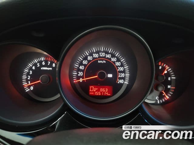 Kia 로체 이노베이션 топовая версия, 2009 8