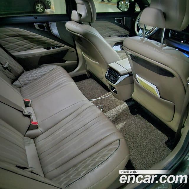 Kia K8 Signature, 2023 13