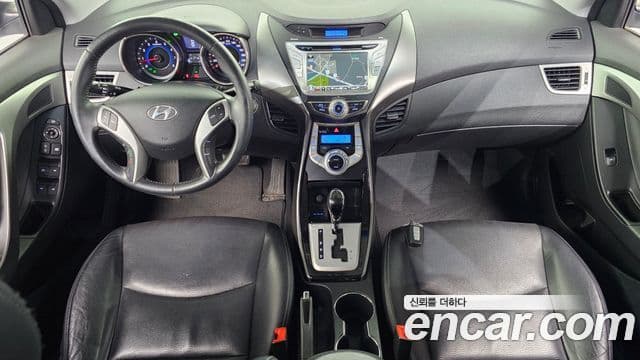 Hyundai Avante MD Premier, 2011 7