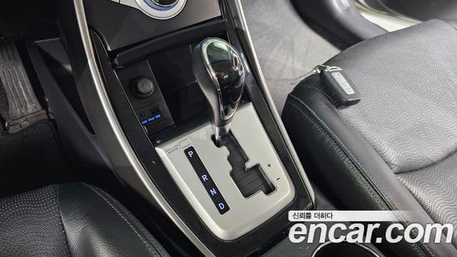 Hyundai Avante MD Premier, 2011 9