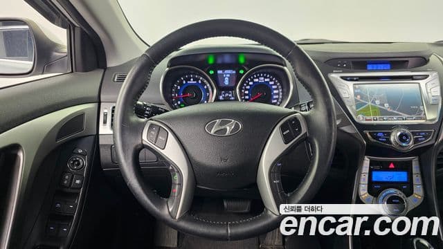 Hyundai Avante MD Premier, 2011 13