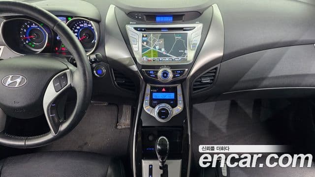 Hyundai Avante MD Premier, 2011 14