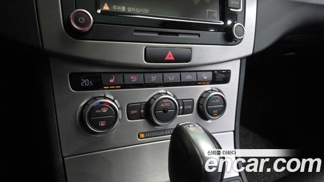 Volkswagen New CC 2.0 TSI, 2015 17