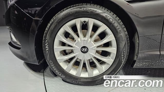 Hyundai LF Sonata 2.0 Smart, 2016 все фото