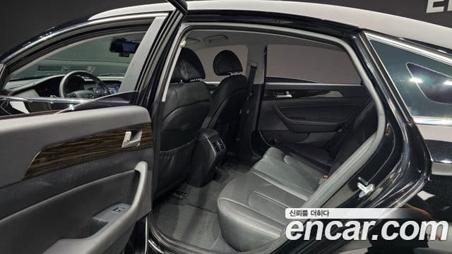 Hyundai LF Sonata 2.0 Smart, 2016 12