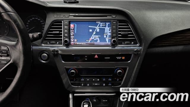 Hyundai LF Sonata 2.0 Smart, 2016 15