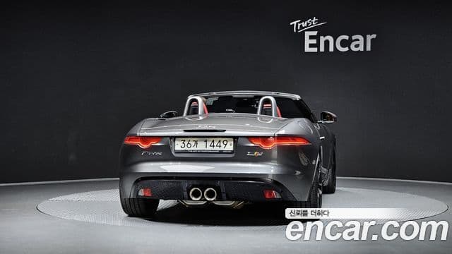 Jaguar F-TYPE X152, 2017 4