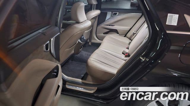 Kia K8 Noblesse Light, 2024 17