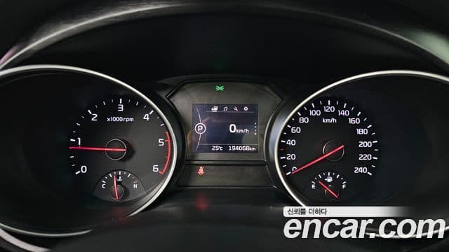 Kia All New Carnival Luxury, 2015 8