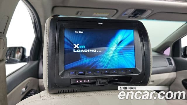 Kia All New Carnival Luxury, 2015 17