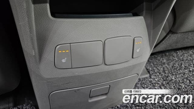 Kia All New Carnival Luxury, 2015 19