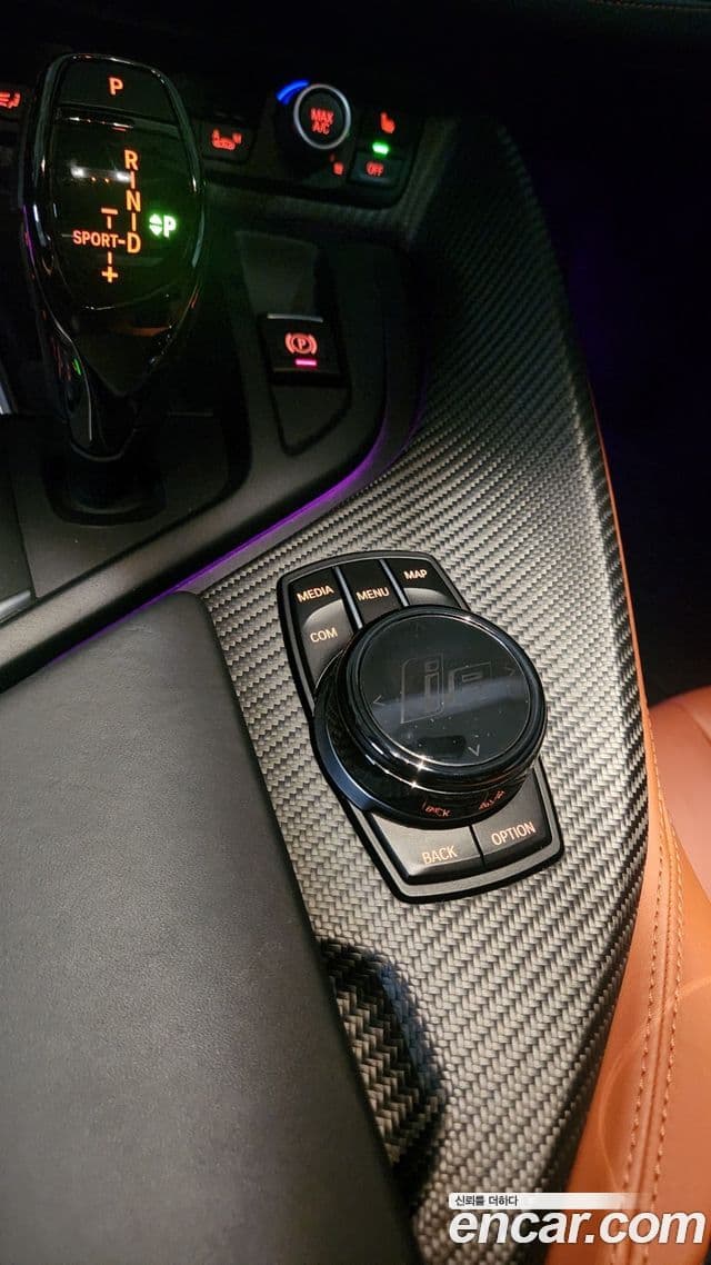 BMW i8 Roadster, 2019 11