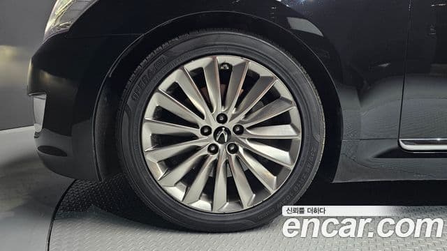 Hyundai Equus(новый кузов / новое поколение) Exclusive, 2014 все фото