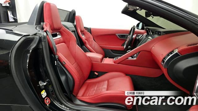 Jaguar F-TYPE X152, 2019 11