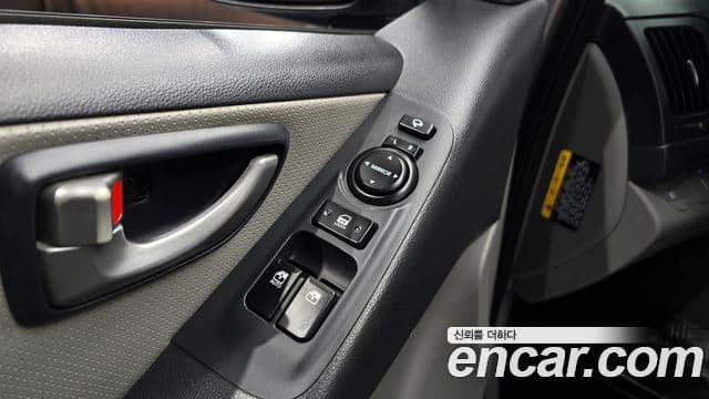 Hyundai Grand Starex Modern, 2016 17