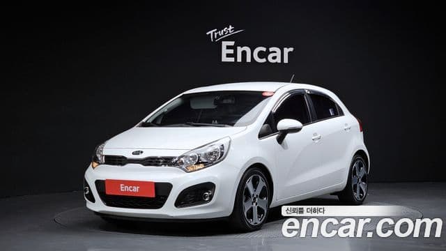 Kia All New Pride Prestige, 2014 1