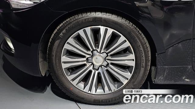 Kia The / новый New K9 Prestige, 2015 все фото