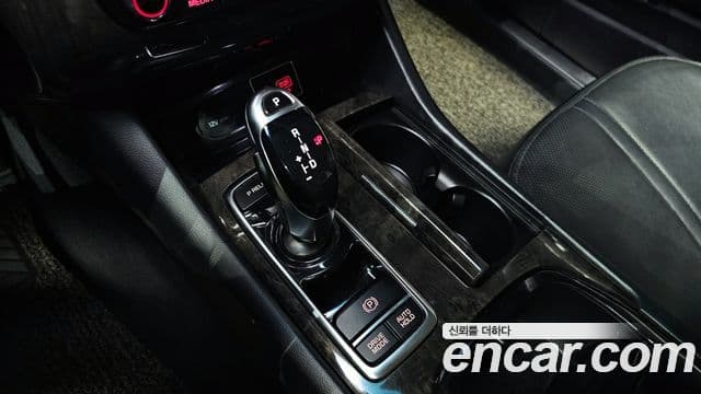 Kia The / новый New K9 Prestige, 2015 9