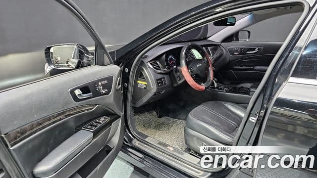 Kia The / новый New K9 Prestige, 2015 10