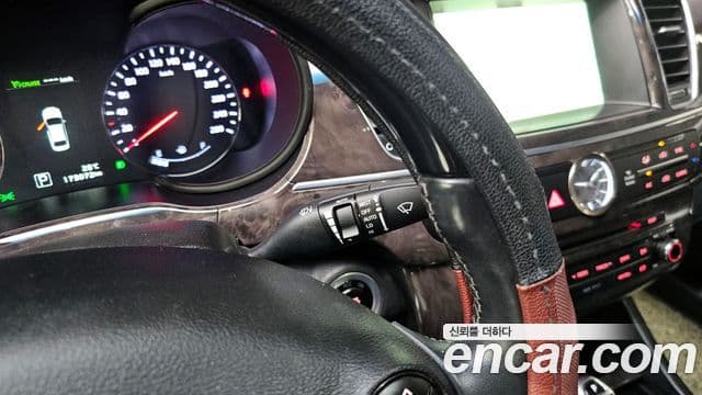 Kia The / новый New K9 Prestige, 2015 17