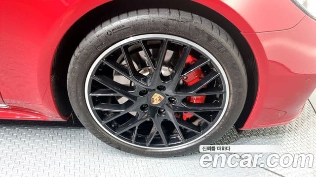 Porsche Panamera (971) 4.0 GTS, 2020 все фото