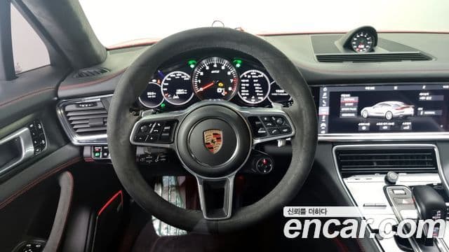 Porsche Panamera (971) 4.0 GTS, 2020 13