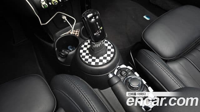 Mini Cooper S кабриолет 3세대, 2023 9