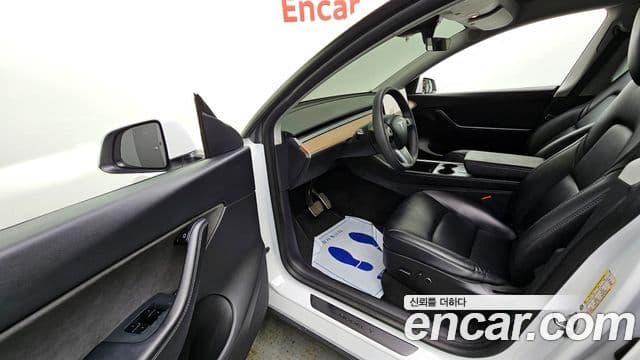 Tesla модель Y Long Range AWD, 2021 10