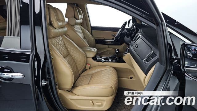 Kia The / новый New Carnival Noblesse Special, 2019 10