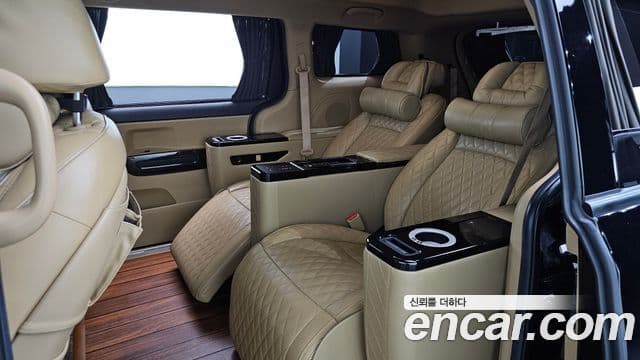 Kia The / новый New Carnival Noblesse Special, 2019 12