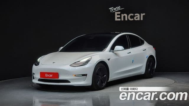 Tesla модель 3 Long Range, 2020 1