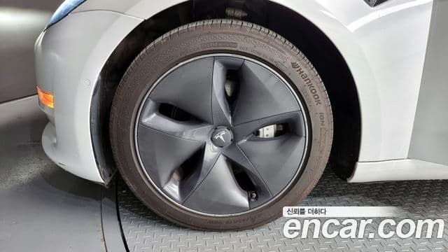 Tesla модель 3 Long Range, 2020 все фото