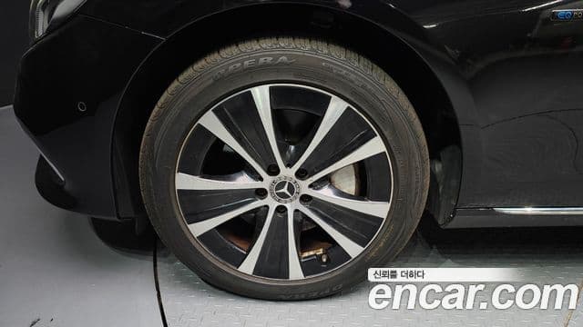 Mercedes-Benz E-класс W213 Exclusive, 2020 все фото