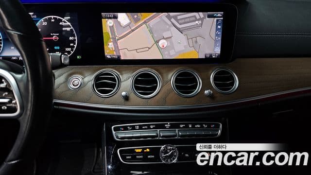 Mercedes-Benz E-класс W213 Exclusive, 2020 14