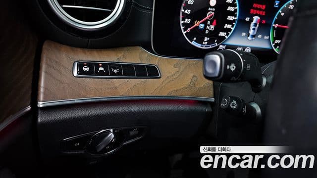 Mercedes-Benz E-класс W213 Exclusive, 2020 18