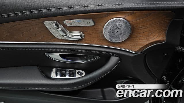 Mercedes-Benz E-класс W213 Exclusive, 2020 19