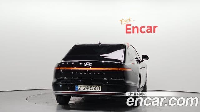 Hyundai Grandeur гибрид (GN7) Premium, 2023 4