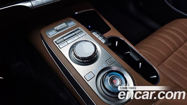 Genesis GV70, 2023 9