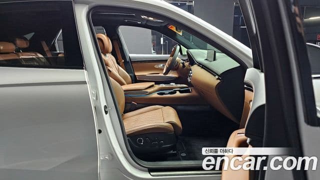 Genesis GV70, 2023 10