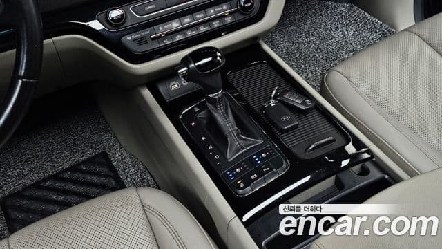Kia All New Carnival President, 2016 9