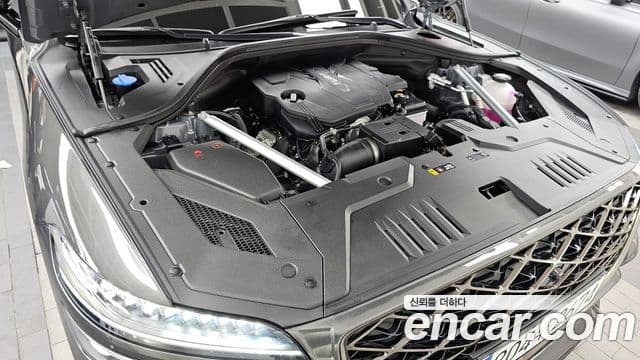 Genesis GV70, 2025 6