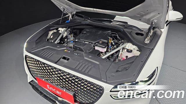 Genesis GV70, 2023 6