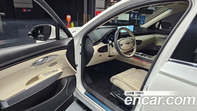 Genesis GV70, 2023 11