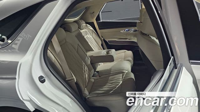 Genesis GV70, 2023 12